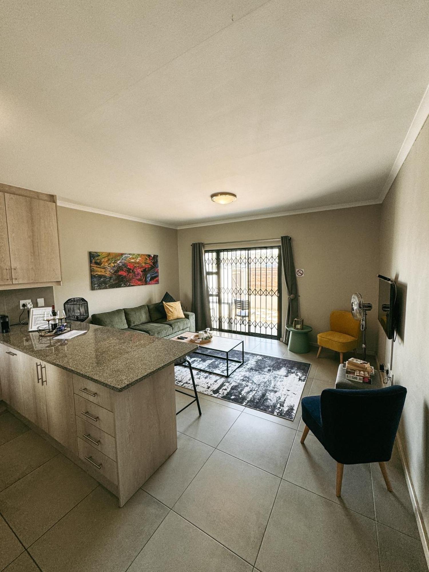 Nemesia Court Apartment Durbanville Exterior foto