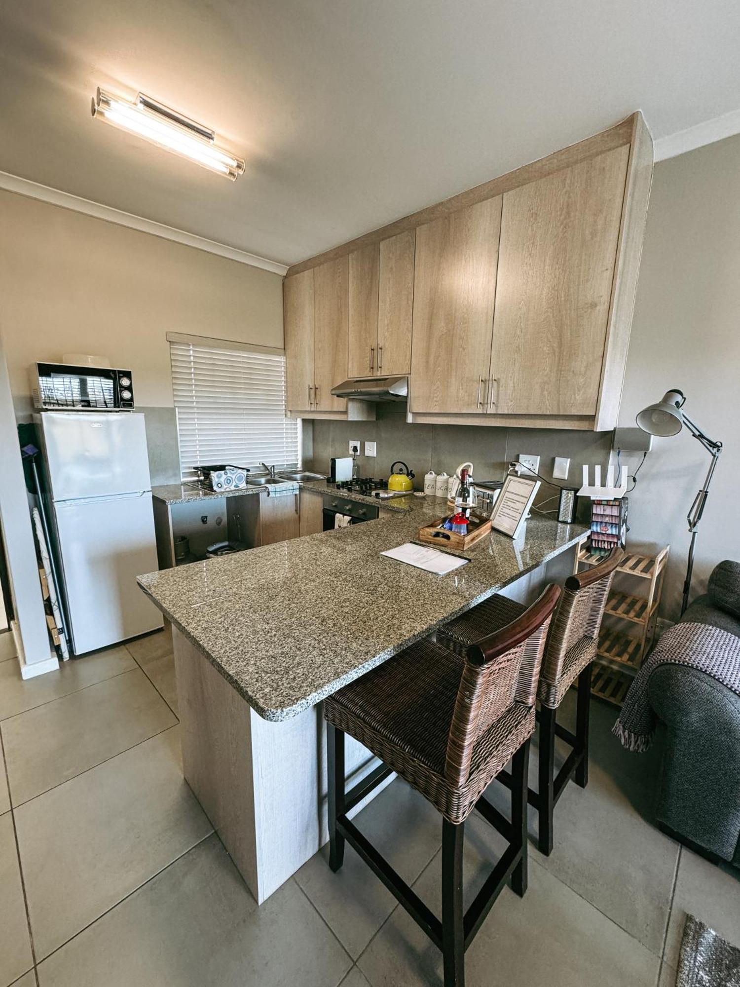 Nemesia Court Apartment Durbanville Exterior foto